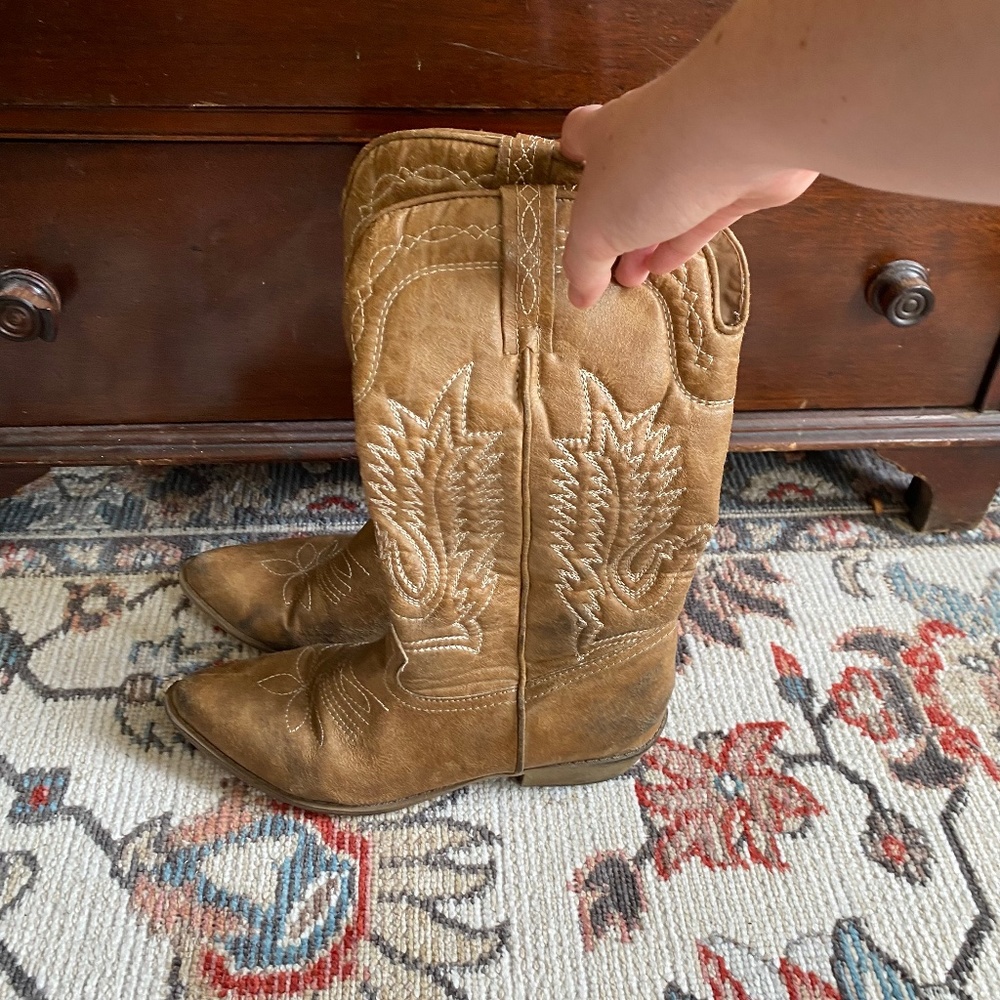 Comfortable cowboy boots